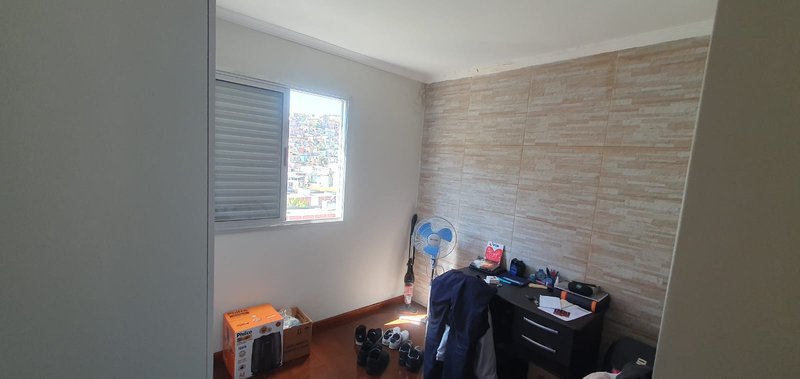 Ótimo apartamento de 50m² Avenida Sara Zirlis Santo André - 