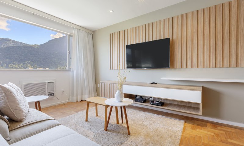 Apartamento de 143m², 4 quartos, Lagoa, Rio de Janeiro Rua Ministro Armando de Alencar Rio de Janeiro - 