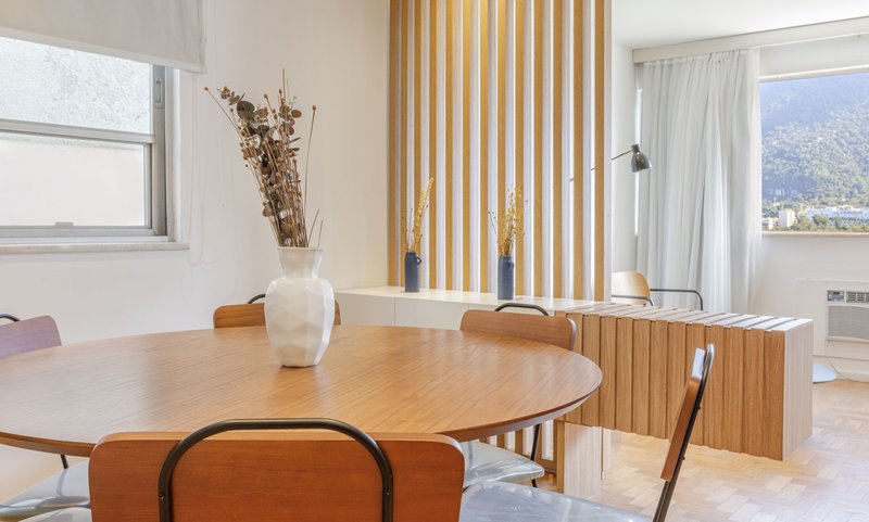 Apartamento de 143m², 4 quartos, Lagoa, Rio de Janeiro Rua Ministro Armando de Alencar Rio de Janeiro - 
