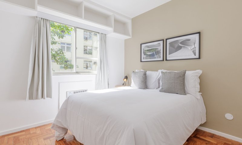 Apartamento de 143m², 4 quartos, Lagoa, Rio de Janeiro Rua Ministro Armando de Alencar Rio de Janeiro - 