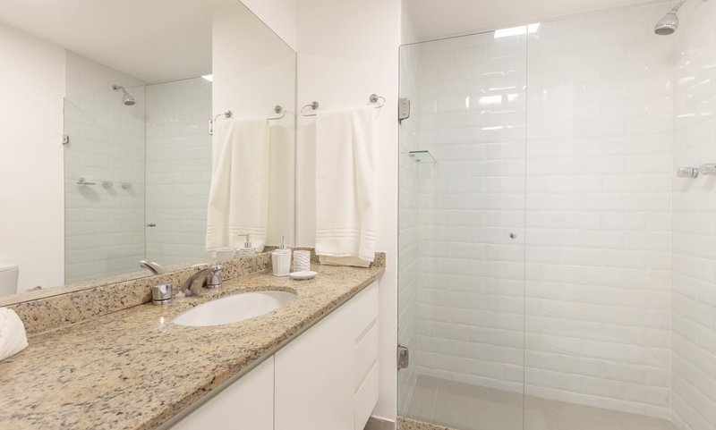 Apartamento de 143m², 4 quartos, Lagoa, Rio de Janeiro Rua Ministro Armando de Alencar Rio de Janeiro - 