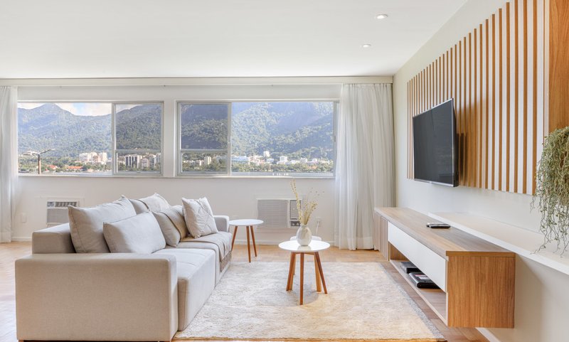 Apartamento de 143m², 4 quartos, Lagoa, Rio de Janeiro Rua Ministro Armando de Alencar Rio de Janeiro - 