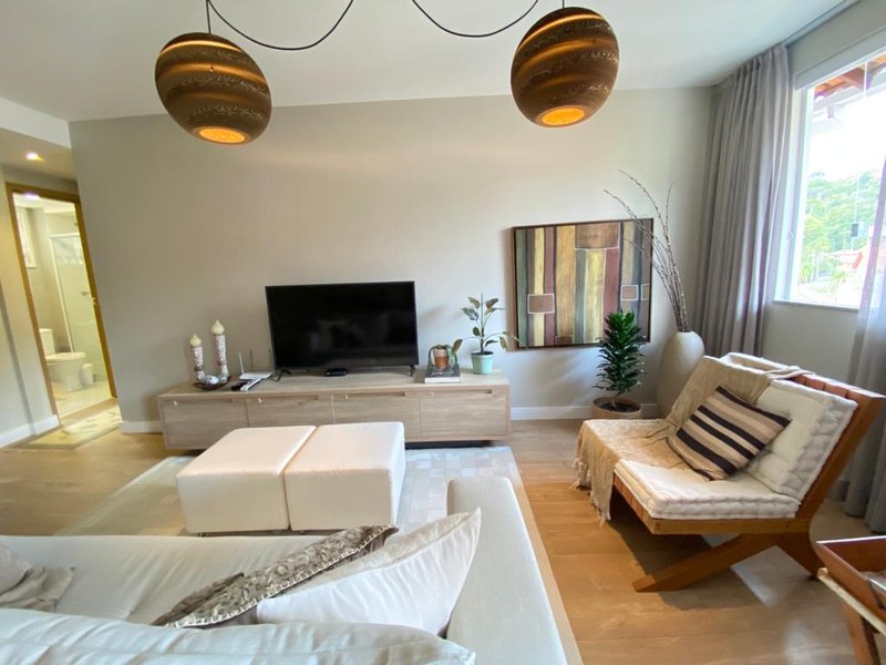 Excelente apartamento duplex de 141,80 mts² com 2 quartos, 1 suíte, sacada  Nova Friburgo - 