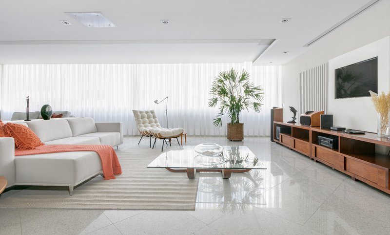 Apartamento para aluguel com 255 metros quadrados com 3 quartos em Arpoador Rua Joaquim Nabuco Rio de Janeiro - 