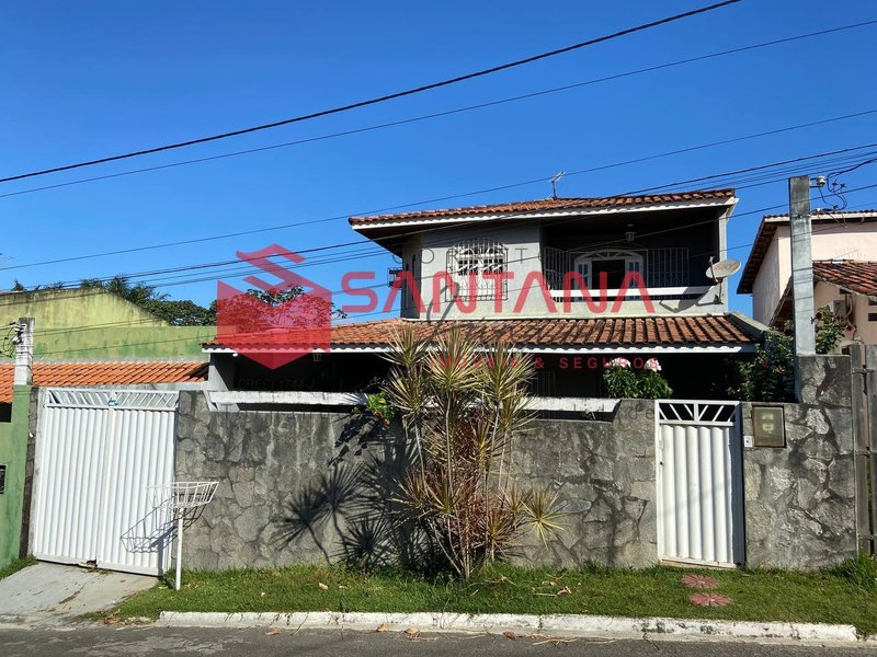 Casa com área verde, no Recanto das Mangueiras Avenida Professor Theócrito Batista Lauro de Freitas - 