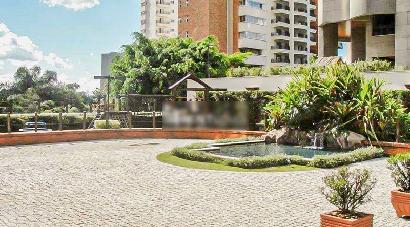 Cobertura Duplex no Morumbi de 415mt2, 4 Suítes, terraço, piscina, sauna, garagem 6 vagas  São Paulo - 