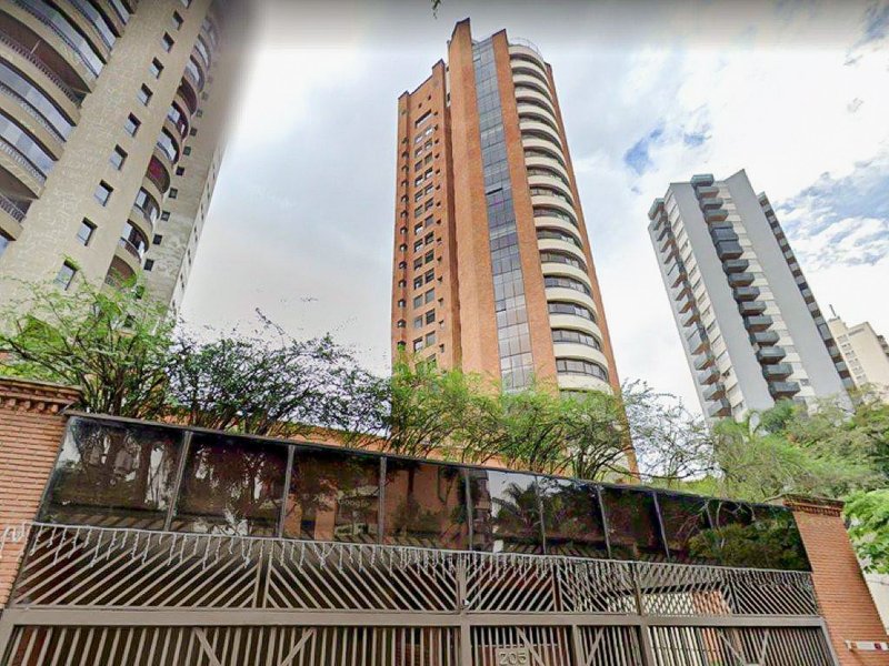 Cobertura Duplex no Morumbi de 415mt2, 4 Suítes, terraço, piscina, sauna, garagem 6 vagas  São Paulo - 