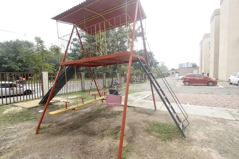 R$ 125.000 - RESIDENCIAL FIGUEIREDO II - APARTAMENTO - 38M2 - 2 DORM - VAGA ROTATIVA Avenida Juscelino Kubitschek de Oliveira Porto Alegre - 