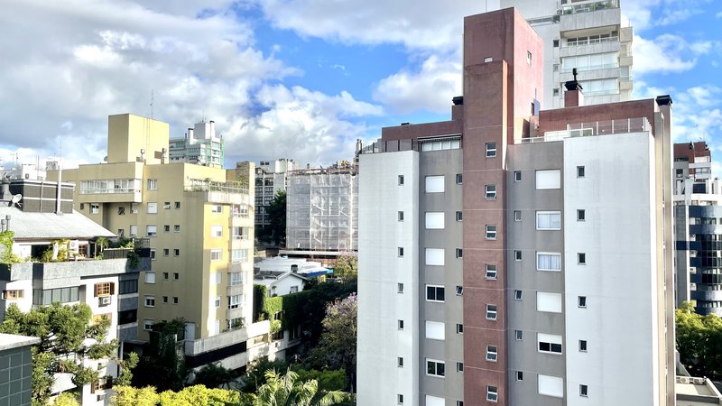 R$ 1.165.000 - IMPECÁVEL! - LINDÍSSIMO APARTAMENTO - 112M2 - 3 DORM - LAREIRA - 2 VAGAS Rua Almirante Abreu Porto Alegre - 