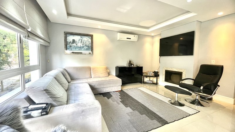 R$ 1.165.000 - IMPECÁVEL! - LINDÍSSIMO APARTAMENTO - 112M2 - 3 DORM - LAREIRA - 2 VAGAS Rua Almirante Abreu Porto Alegre - 