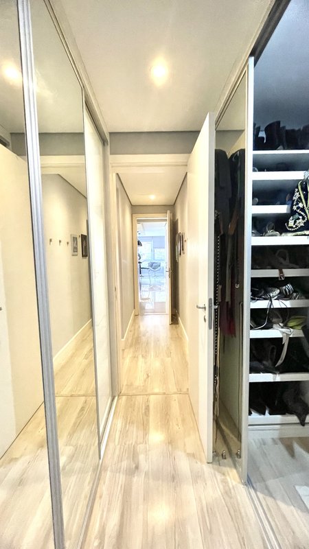 R$ 1.165.000 - IMPECÁVEL! - LINDÍSSIMO APARTAMENTO - 112M2 - 3 DORM - LAREIRA - 2 VAGAS Rua Almirante Abreu Porto Alegre - 