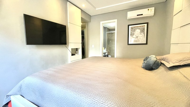 R$ 1.165.000 - IMPECÁVEL! - LINDÍSSIMO APARTAMENTO - 112M2 - 3 DORM - LAREIRA - 2 VAGAS Rua Almirante Abreu Porto Alegre - 