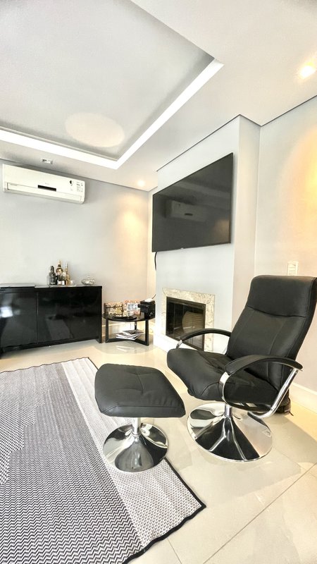 R$ 1.165.000 - IMPECÁVEL! - LINDÍSSIMO APARTAMENTO - 112M2 - 3 DORM - LAREIRA - 2 VAGAS Rua Almirante Abreu Porto Alegre - 