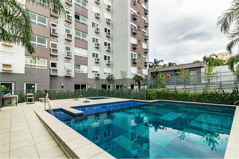 Apartamento JLG 520 Apto 612491007-61 1 suíte 53m² Guadalupe Porto Alegre - 