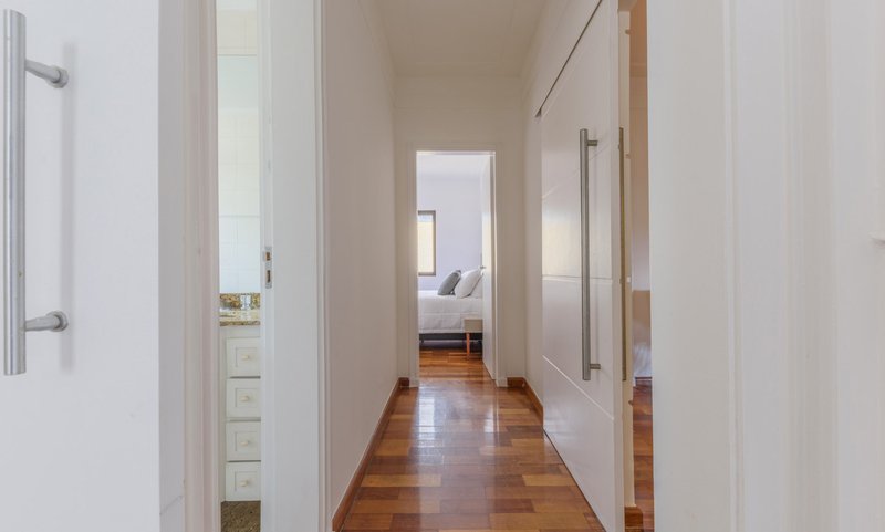 Apartamento de 107m², 3 quartos em Vila Madalena Rua Apinajés São Paulo - 