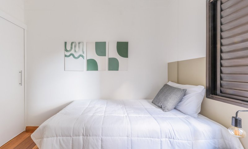 Apartamento de 107m², 3 quartos em Vila Madalena Rua Apinajés São Paulo - 