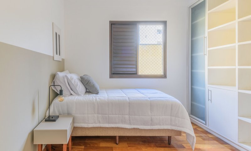 Apartamento de 107m², 3 quartos em Vila Madalena Rua Apinajés São Paulo - 