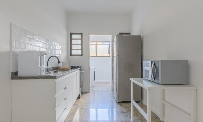 Apartamento de 107m², 3 quartos em Vila Madalena Rua Apinajés São Paulo - 