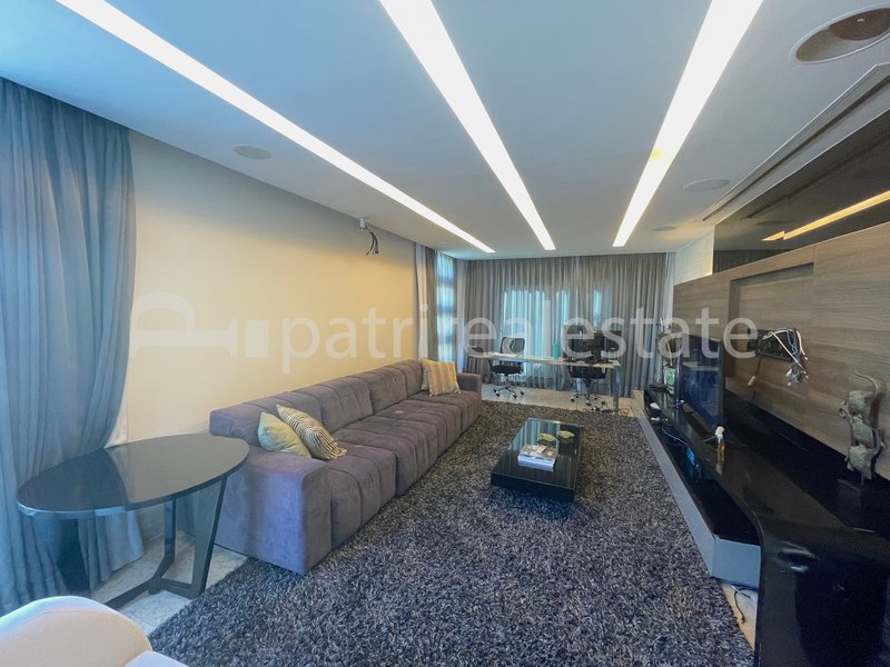 Casa 740 m² em terreno de 1089 m² com 6 suítes 11 WC e 10 vagas - Alphaville Eusebio – CE Avenida Nova do Contorno Eusébio - 