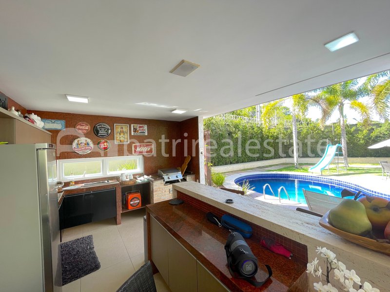 Casa 740 m² em terreno de 1089 m² com 6 suítes 11 WC e 10 vagas - Alphaville Eusebio – CE Avenida Nova do Contorno Eusébio - 