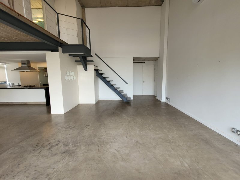 Loft com 1 Quarto para alugar, 109m² - Vila Madalena Rua Fidalga São Paulo - 