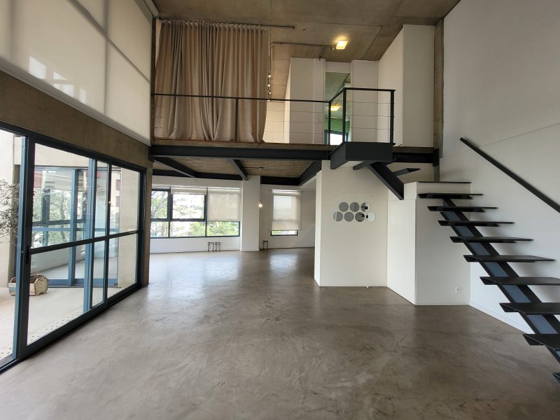 Loft com 1 Quarto para alugar, 109m² - Vila Madalena Rua Fidalga São Paulo - 