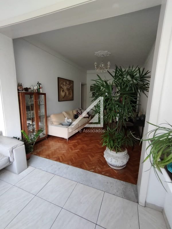APARTAMENTO 3 QUARTOS 2 SUÍTES VARANDA AMPLO DEPENDÊNCIA GARAGEM ELEVADOR NA BARRA! Rua Lord Cochrane Salvador - 
