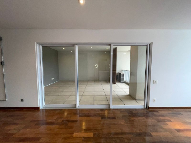 Apartamento 155m2 no Edifício 360º -Arquiteto Isay Weinfeld Rua Camburiú São Paulo - 