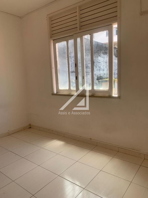 APARTAMENTO 2 QUARTOS NASCENTE DEPENDÊNCIA GARAGEM ROTATIVA ESCADA À VENDA NA BARRA! Rua Tenente Pires Ferreira Salvador - 
