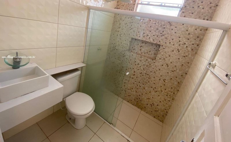 APARTAMENTO 2 QUARTOS NASCENTE DEPENDÊNCIA GARAGEM ROTATIVA ESCADA À VENDA NA BARRA! Rua Tenente Pires Ferreira Salvador - 