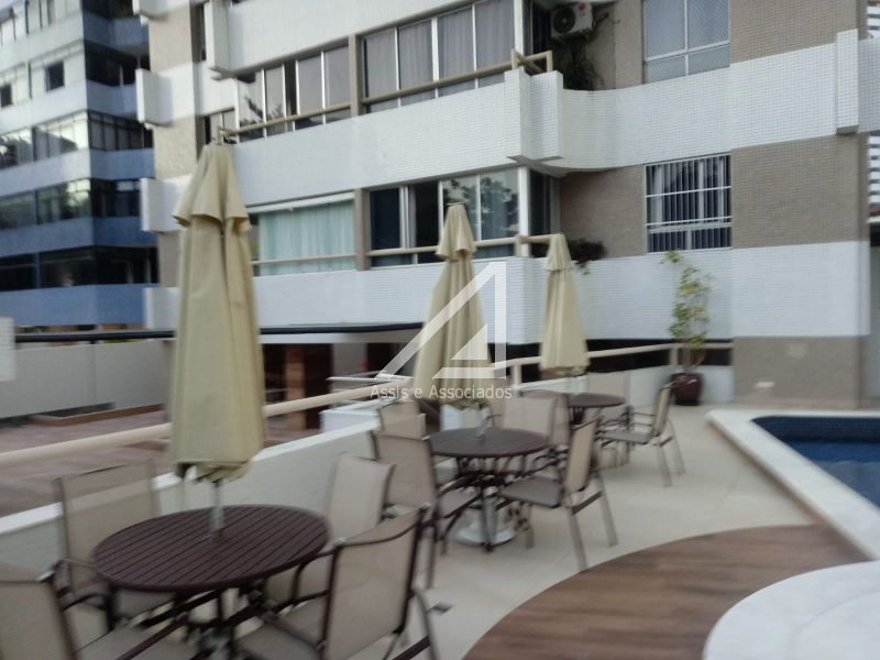 APARTAMENTO 2 QUARTOS 2 SU&Iacute;TES VARANDA DEPEND&Ecirc;NCIA 2 GARAGENS PISCINA ELEVADORES &Agrave; VENDA! Avenida Paulo VI Salvador - 