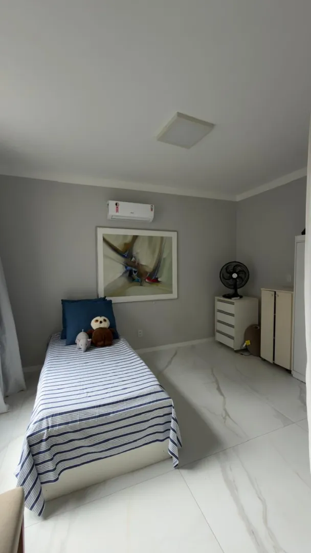 APARTAMENTO 3 QUARTOS SU&Iacute;TE GABINETE REFORMADO NASCENTE 2 GARAGENS &Agrave; VENDA NA GRA&Ccedil;A! Rua da Paz Salvador - 