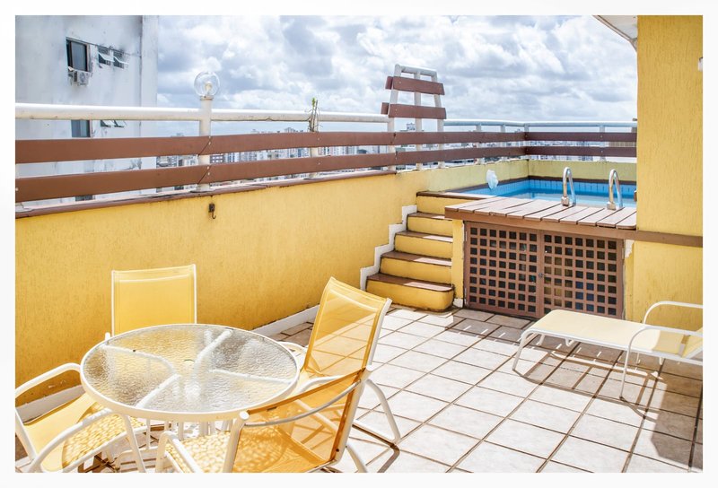 APARTAMENTO COBERTURA 4 QUARTOS 2 SUÍTES PISCINA PRIVAT 2 GARAGENS QUADRA À VENDA GRAÇA! Rua Humberto de Campos Salvador - 