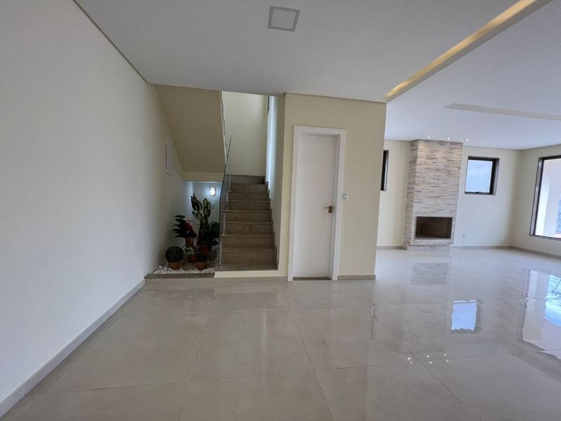 Casa com 5 dormitórios à venda, 400 m² - Braunes - Nova Friburgo/RJ - Nova Friburgo - 