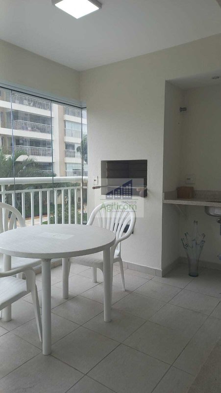 APARTAMENTO À VENDA EM CAMPO BELO COM 3 DORMITÓRIOS Rua Estevão Baião São Paulo - 