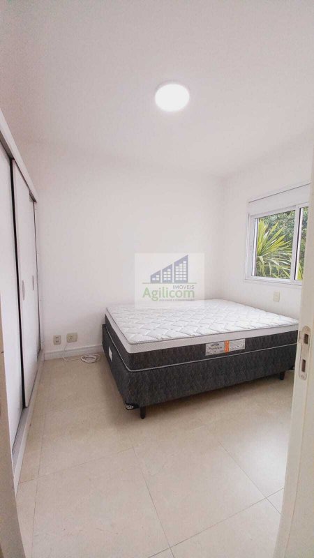 APARTAMENTO À VENDA EM CAMPO BELO COM 3 DORMITÓRIOS Rua Estevão Baião São Paulo - 