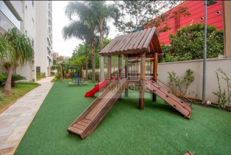 APARTAMENTO À VENDA EM CAMPO BELO COM 3 DORMITÓRIOS Rua Estevão Baião São Paulo - 