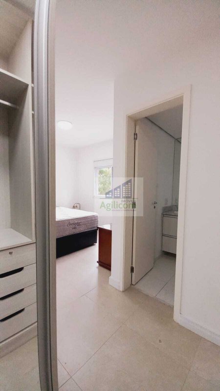 APARTAMENTO À VENDA EM CAMPO BELO COM 3 DORMITÓRIOS Rua Estevão Baião São Paulo - 