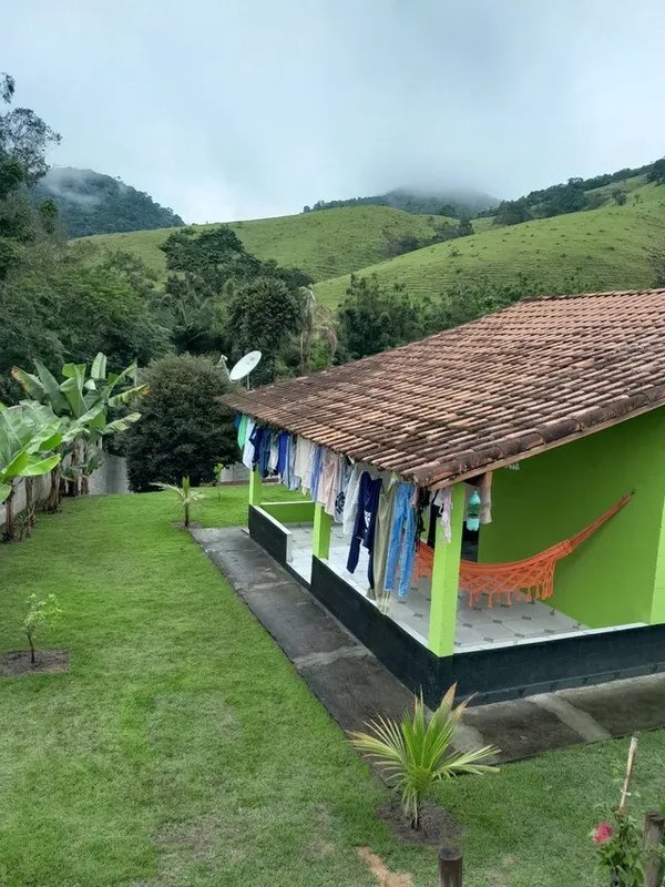 CHÁCARA COM 800 METROS EM JAMBEIRO/SÃO PAULO - JAMBEIRO - 