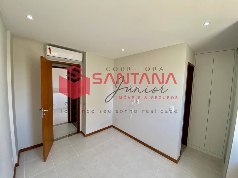 Apartamento semi mobiliado em Buraquinho. (INDISPONÍVEL) Rua Júlio M dos Santos Lauro de Freitas - 