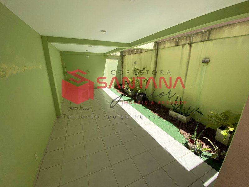 Apartamento semi mobiliado em Buraquinho. (INDISPONÍVEL) Rua Júlio M dos Santos Lauro de Freitas - 