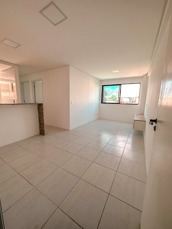 Apartamento à Venda com 2 Quartos com 48,98mt² por R$ 310.000,00 Rua Campo Grande Jaboatão dos Guararapes - 