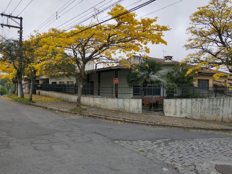 Ótima casa de 243m² na Rua Santa Catarina Rua Santa Catarina Ribeirão Pires - 
