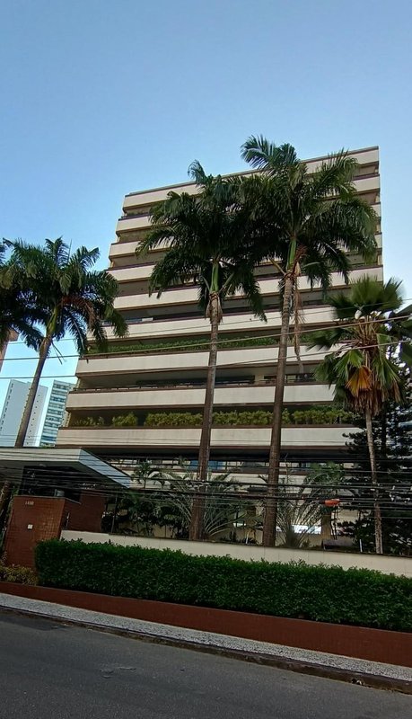 Apartamento na Aldeota com 330m 4 suites e 4 vagas de garagem  Fortaleza - 