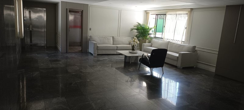 Apartamento na Aldeota com 330m 4 suites e 4 vagas de garagem  Fortaleza - 