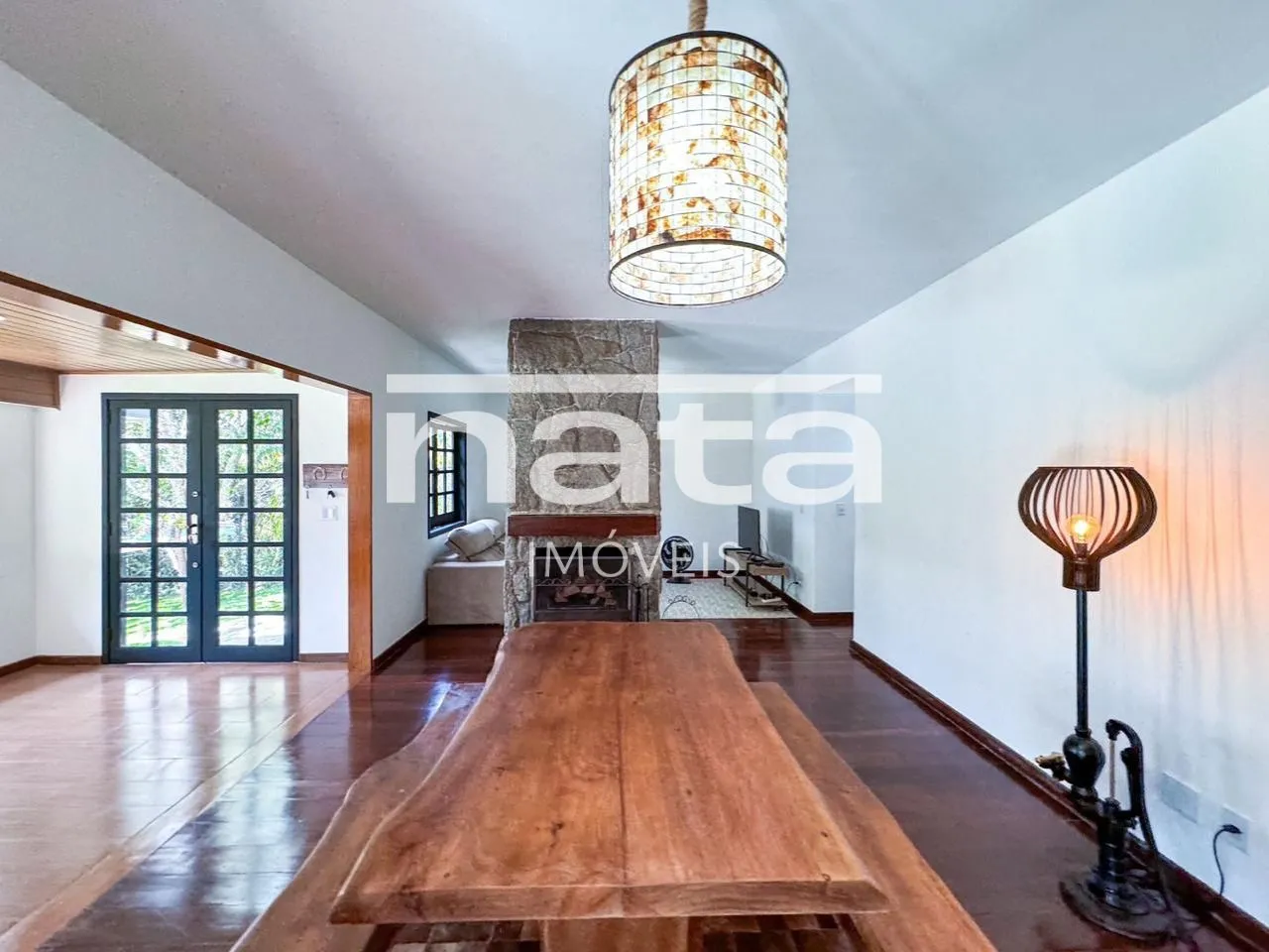 Casa com 5 quartos e 260m&sup2; em Albuquerque/Teres&oacute;polis Estrada Antônio Carvalho Ventura Teresópolis - 