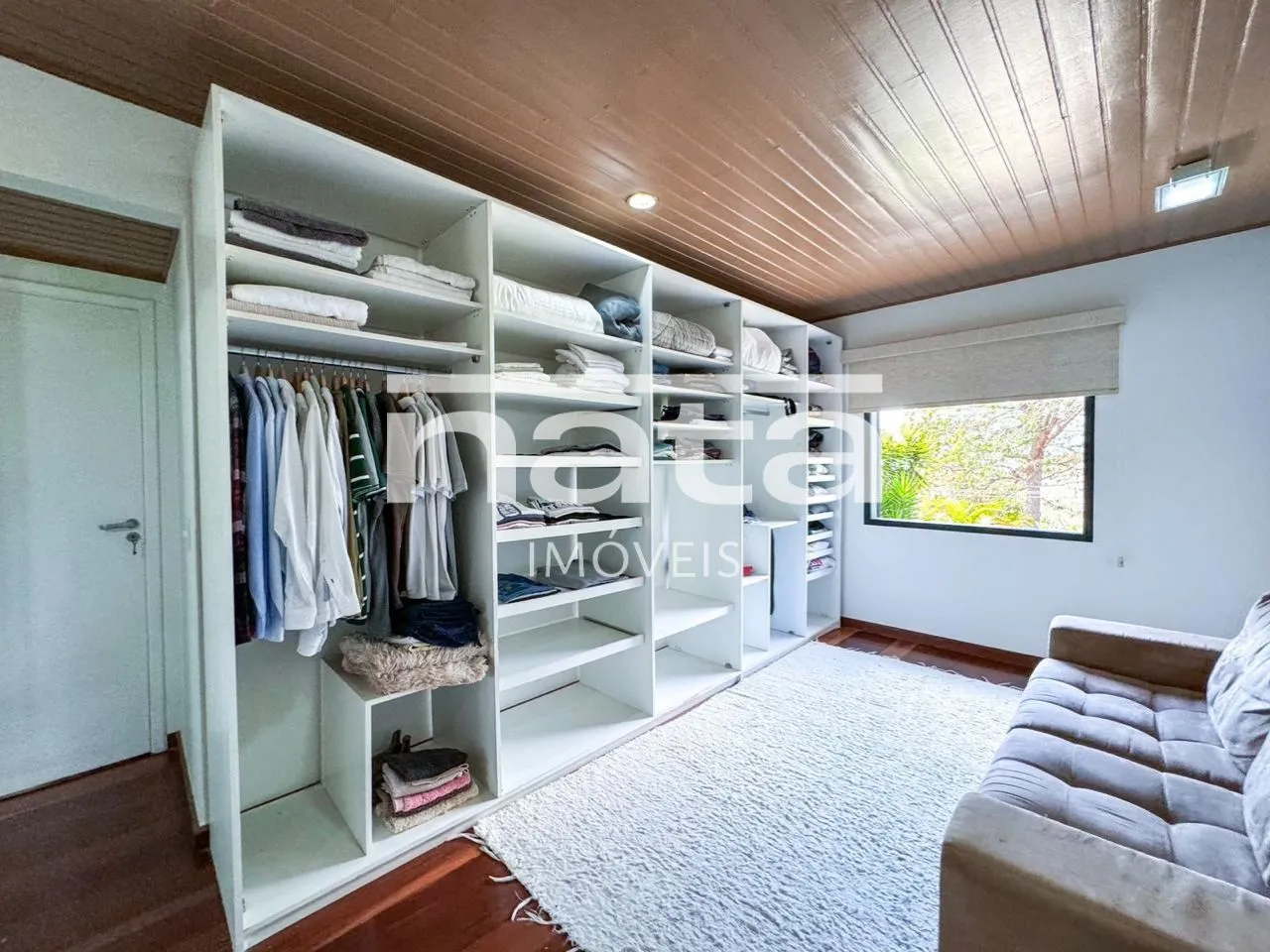 Casa com 5 quartos e 260m&sup2; em Albuquerque/Teres&oacute;polis Estrada Antônio Carvalho Ventura Teresópolis - 