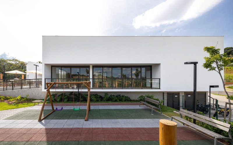 Lote Declive com 692 m² no Condomínio Alphaville Jundiaí II Av. Engenheiro Tasso Pinheiro Jundiaí - playground-alphaville-jundiai-2