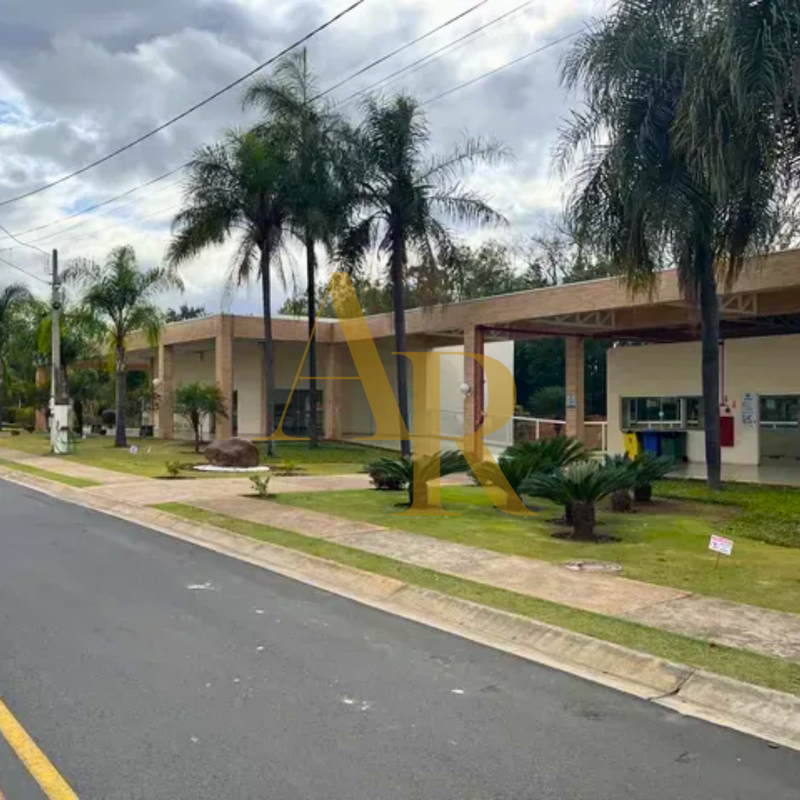 Casa condomínio Village Mountonnée, 04 dormitórios e 03 vagas de garagem em Salto-SP - Salto - 