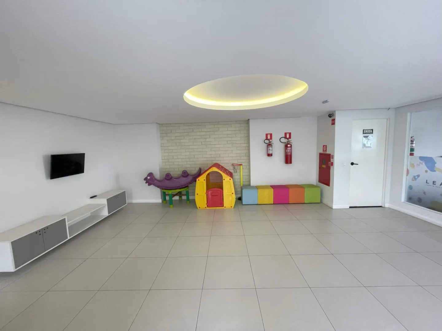 Apartamento &agrave; venda com 64m&sup2;com 3 dormit&oacute;rios, suite e 2 vagas com churrasqueira a carv&atilde;o; Rua Argélia Osasco - 